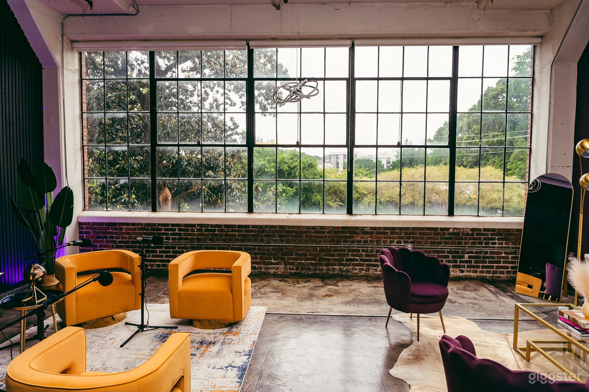 Turnkey Podcast Studio with 7 Sets + Natural Lighting Photo 1