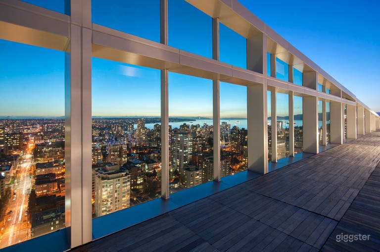  Incredible views @ The Rooftop 