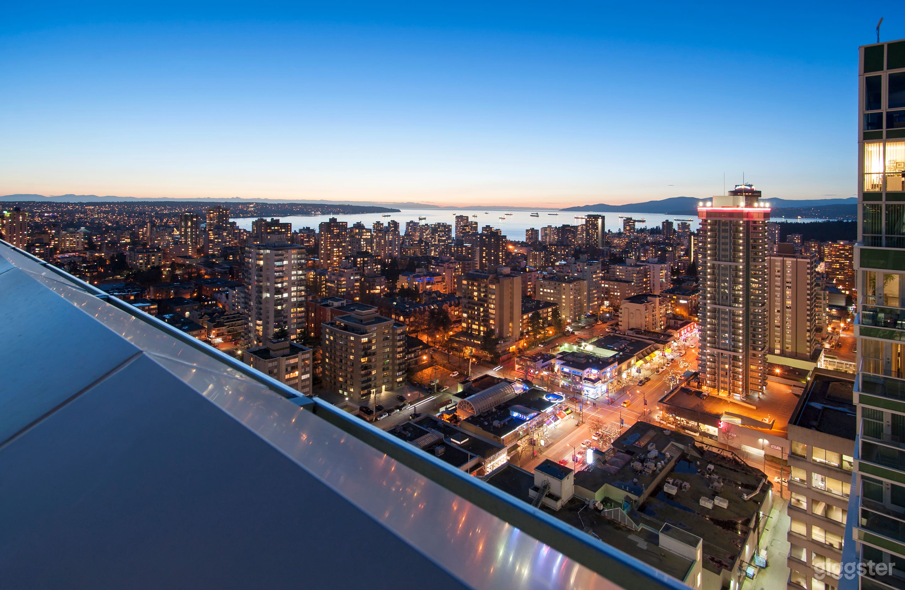 Incredible views @ The Rooftop Photo 2