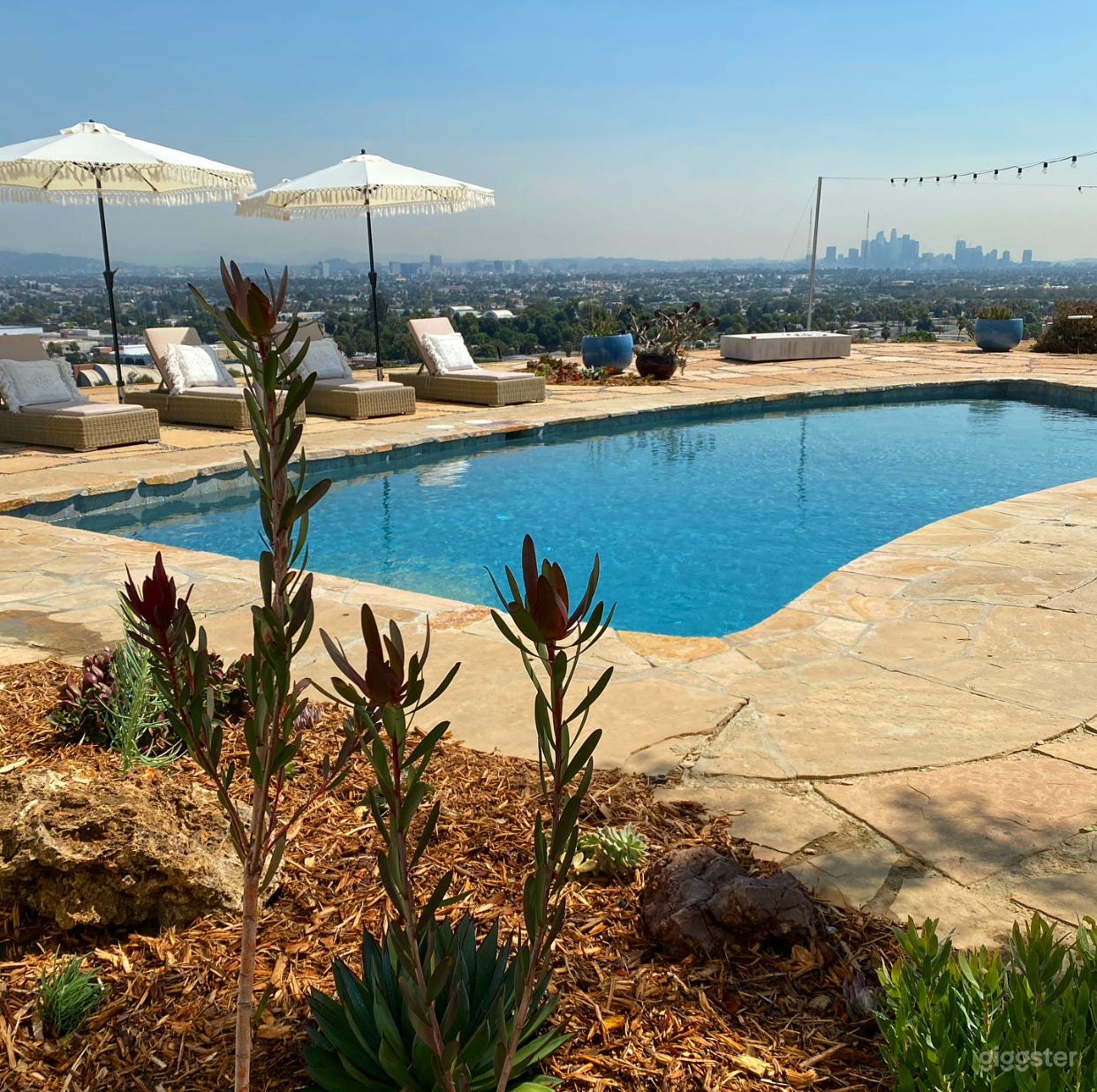 Mid Century Ranch Style Home w/ Amazing View of LA Photo 1