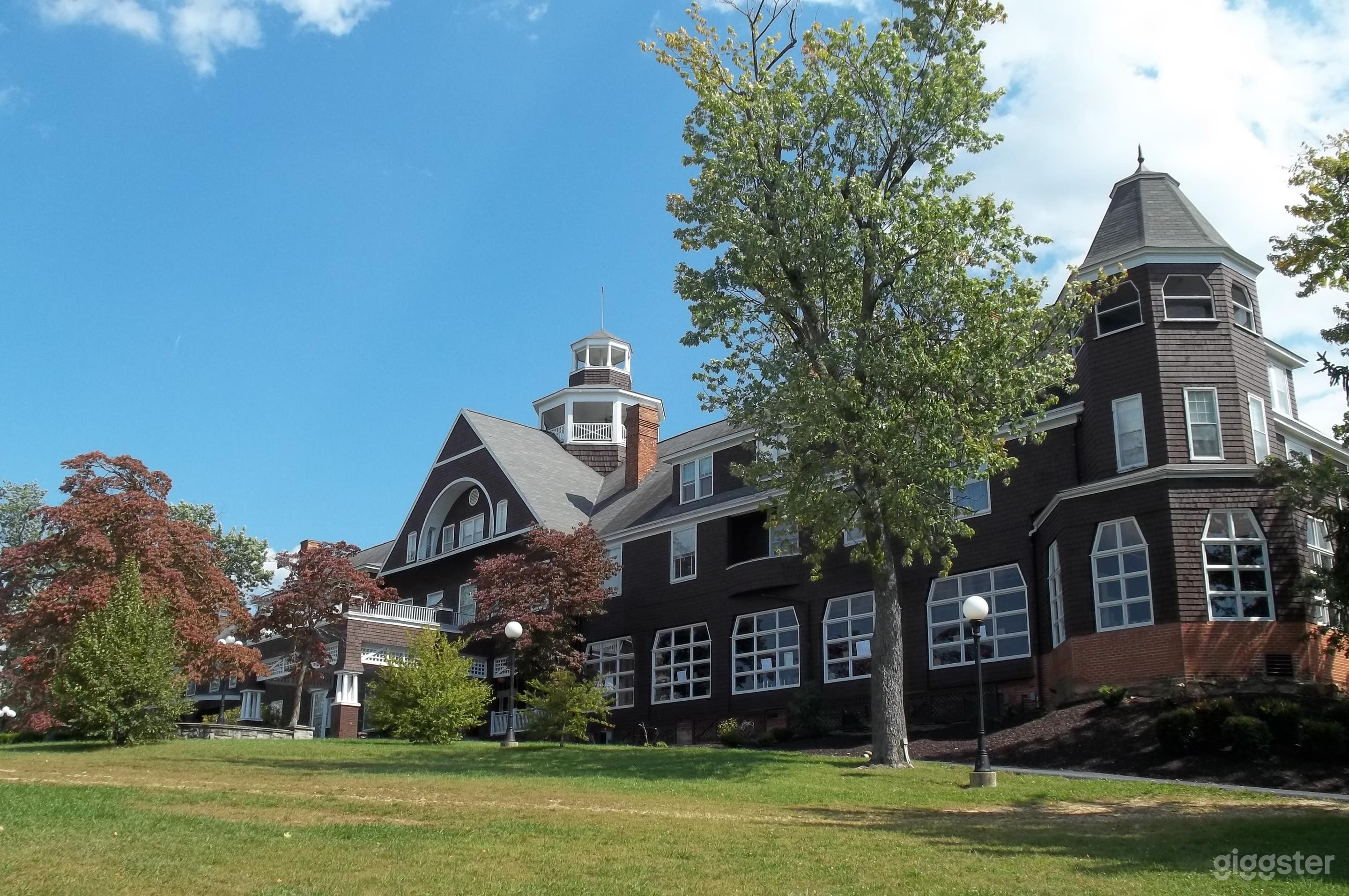 View with part of front lawn