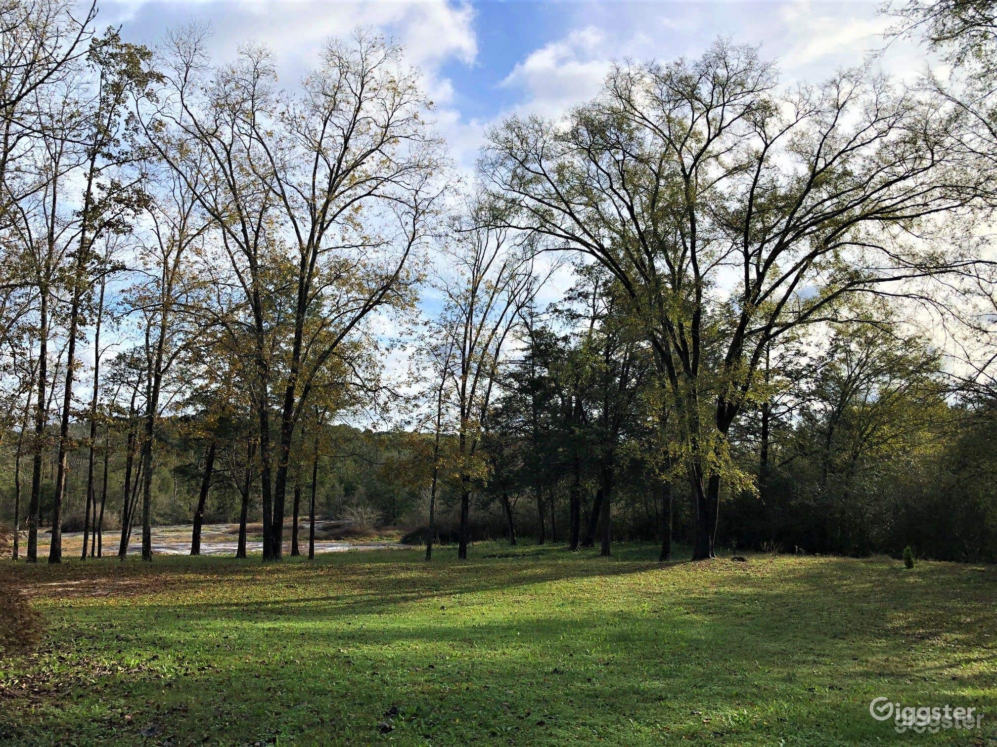 Yard access to the outcroppings.