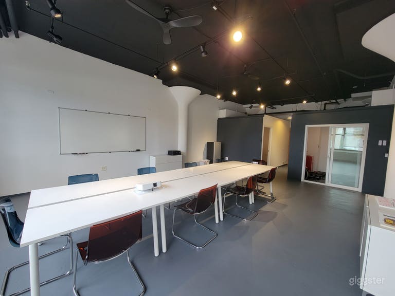  Studio, modern, high ceilings in LIC 