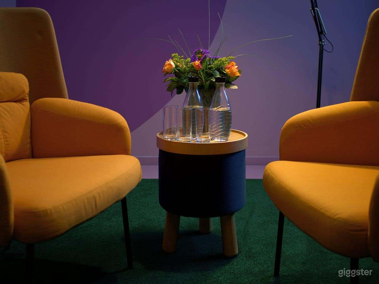 Alan Room - Professionelles YouTube-Studio für Content-Erstellung Foto 4