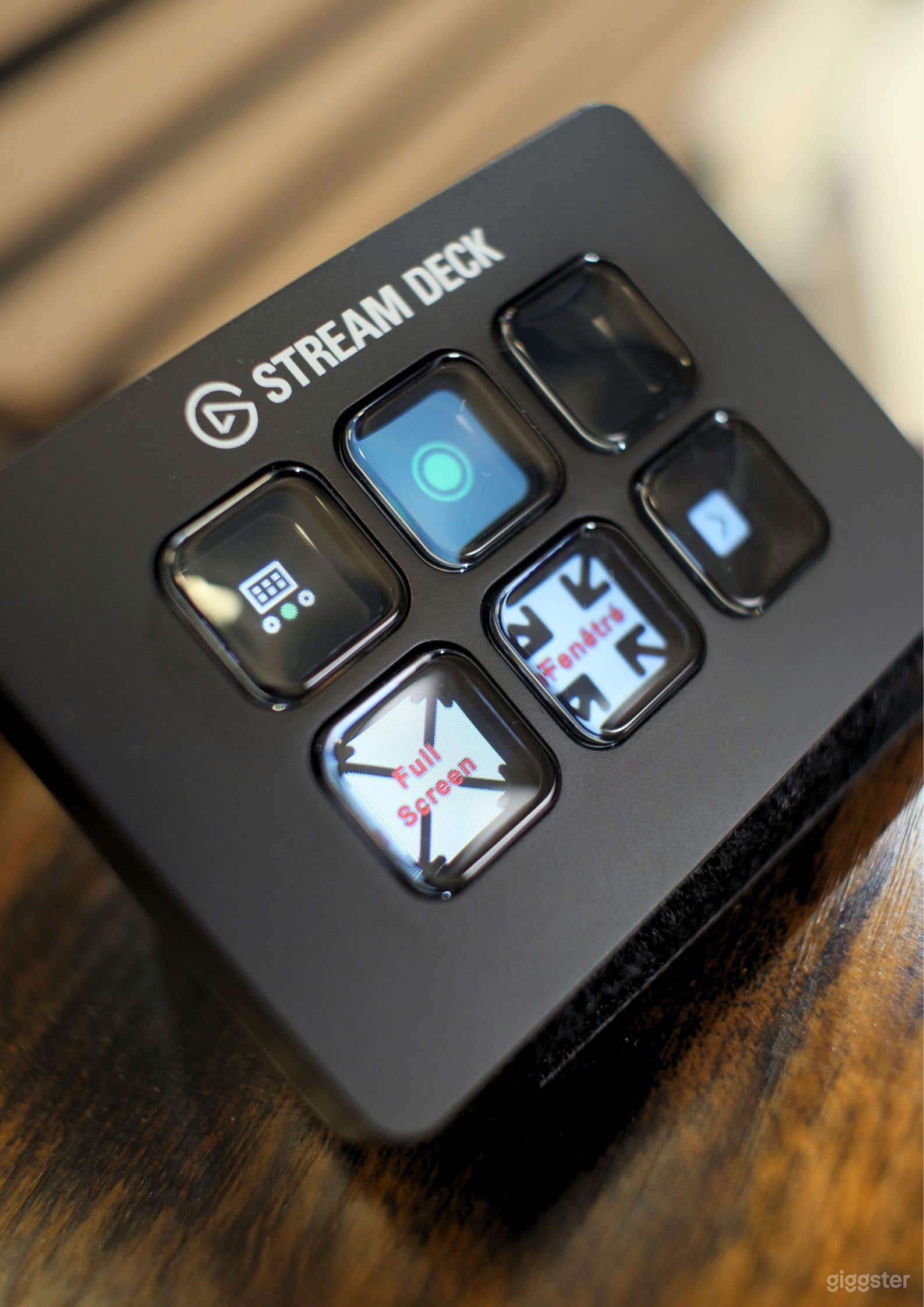 The one-button starting pad