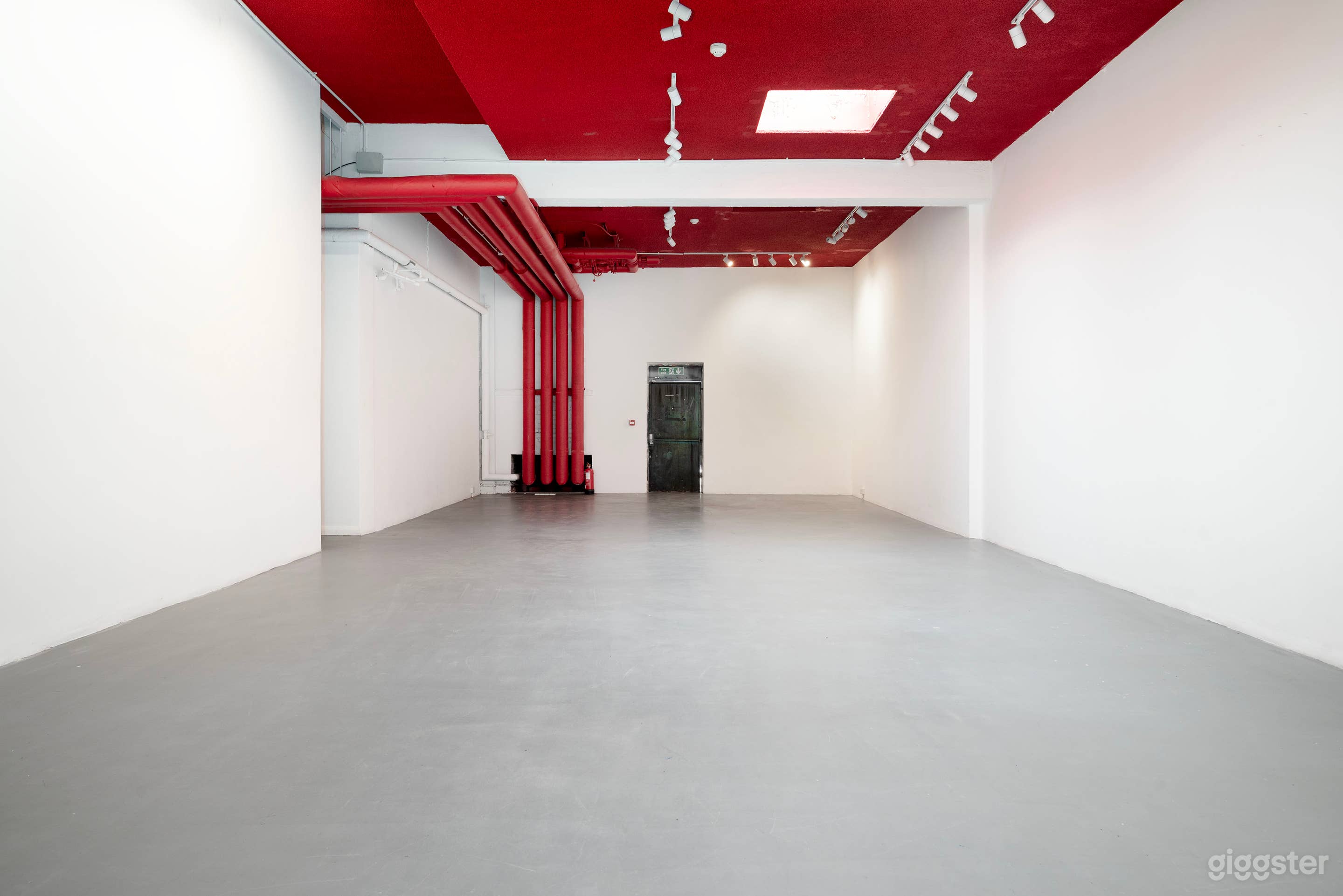 Skylight Studio Photo 1