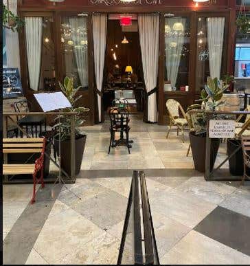 Exquisite Vintage Patio in Los Angeles Photo 2