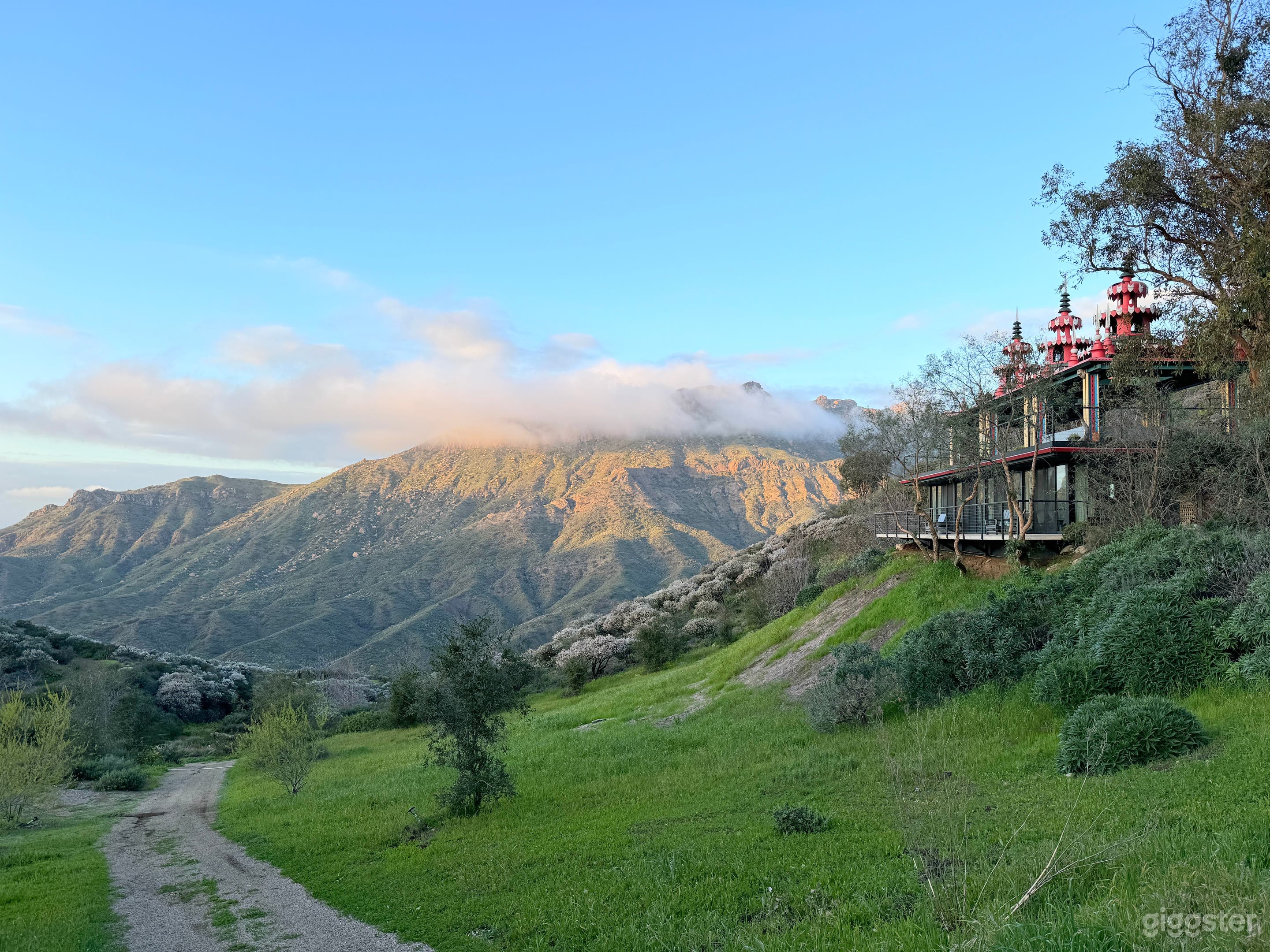 Exclusive Mountain Event Estate in Malibu Photo 2