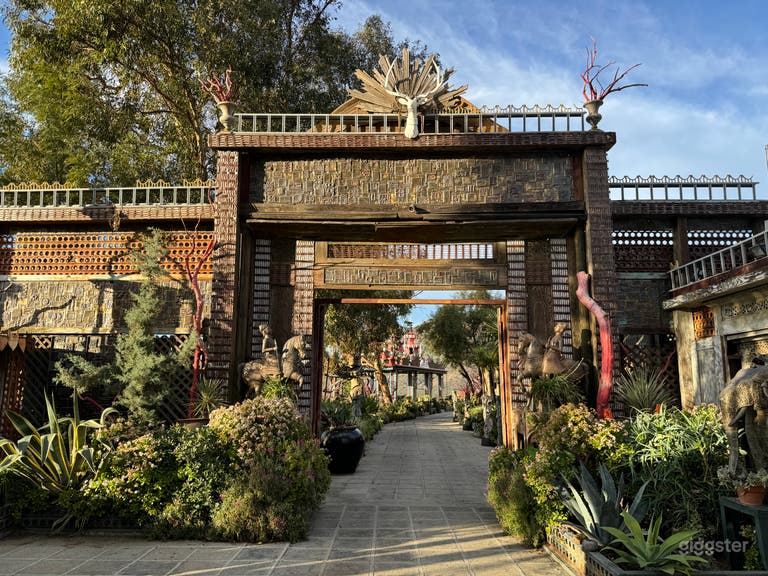  Exclusive Mountain Event Estate in Malibu 