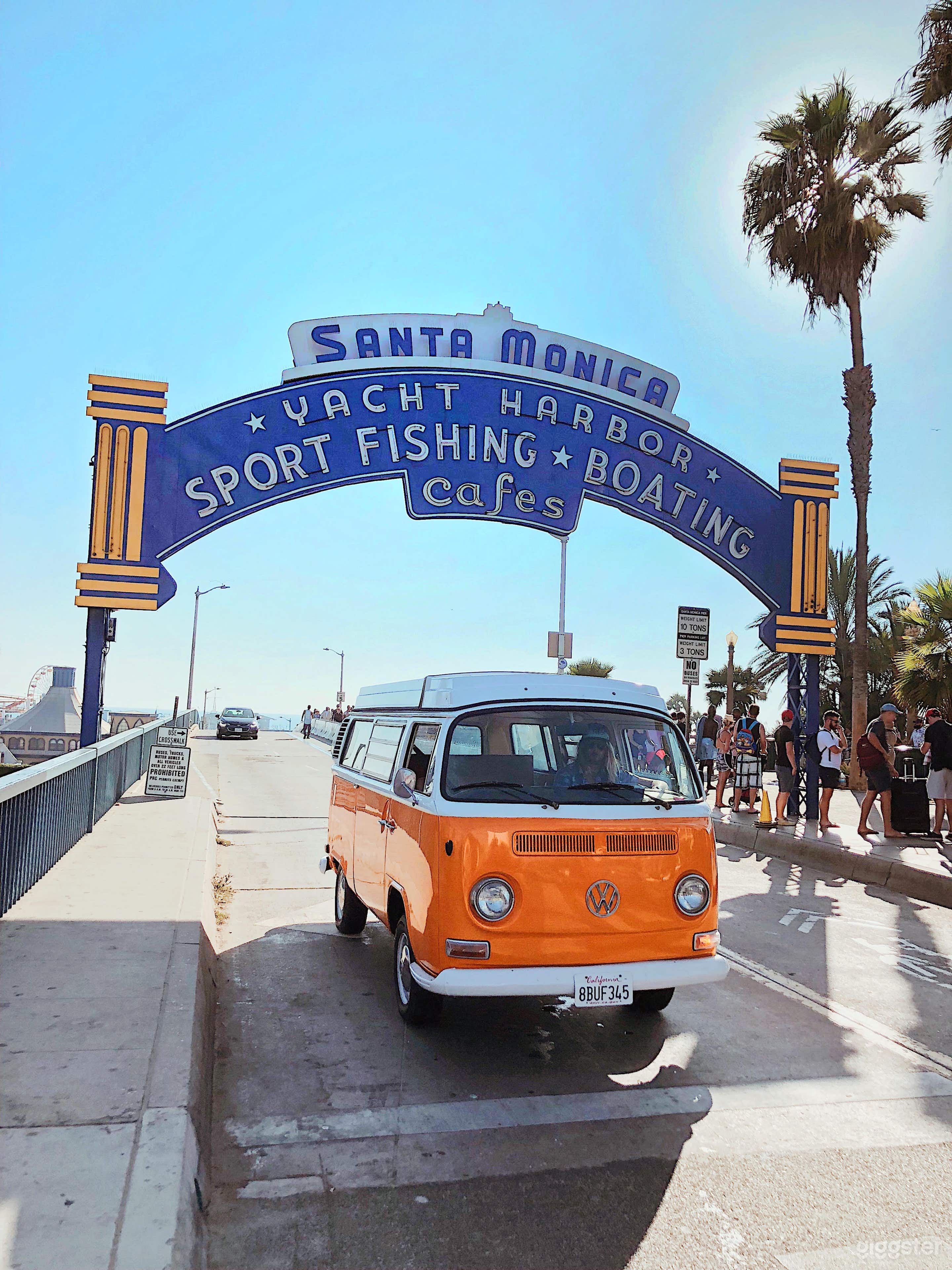 1972 Bright Photogenic VW Westfalia Camper Photo 3