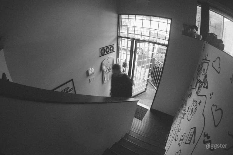  Spacious Office in Vancouver's Creative Hub 