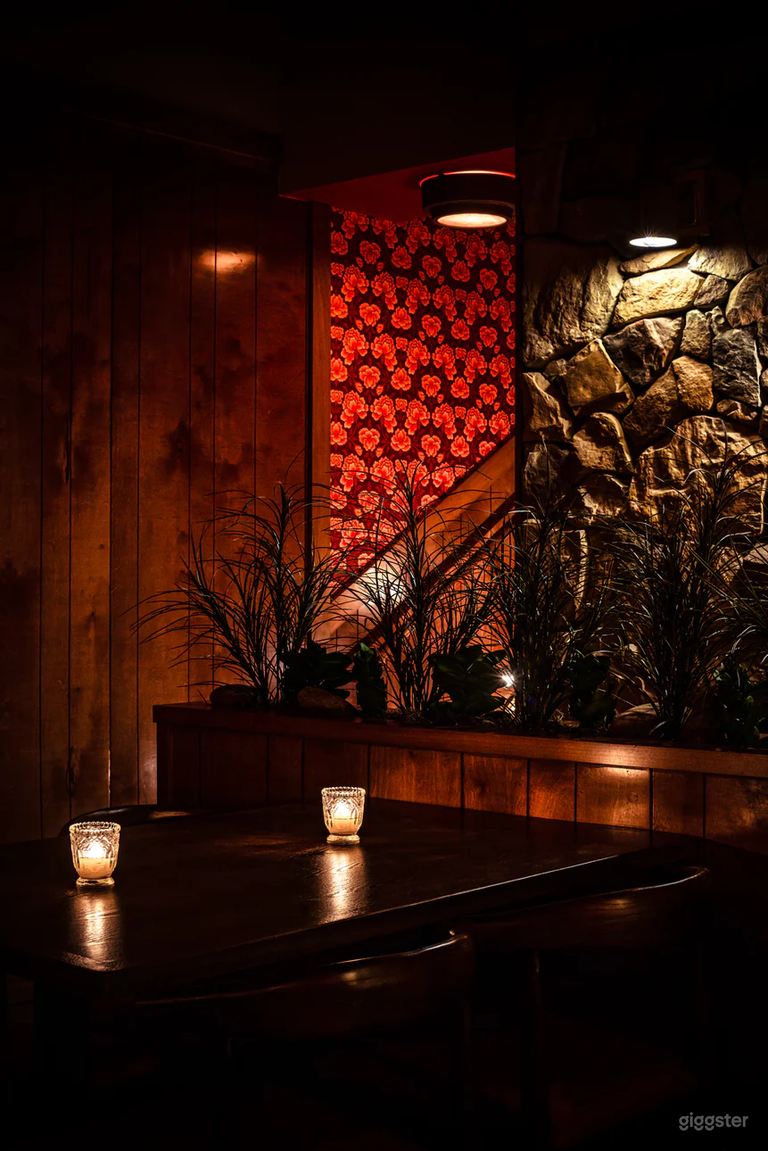  Trendy barbershop speakeasy in downtown Philly 