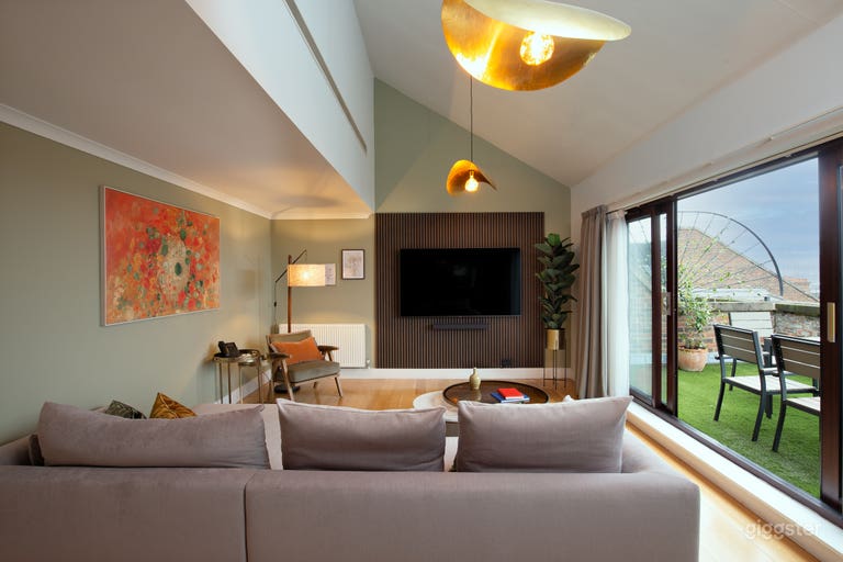  3 Bed Apartment - The Penthouse - #40 