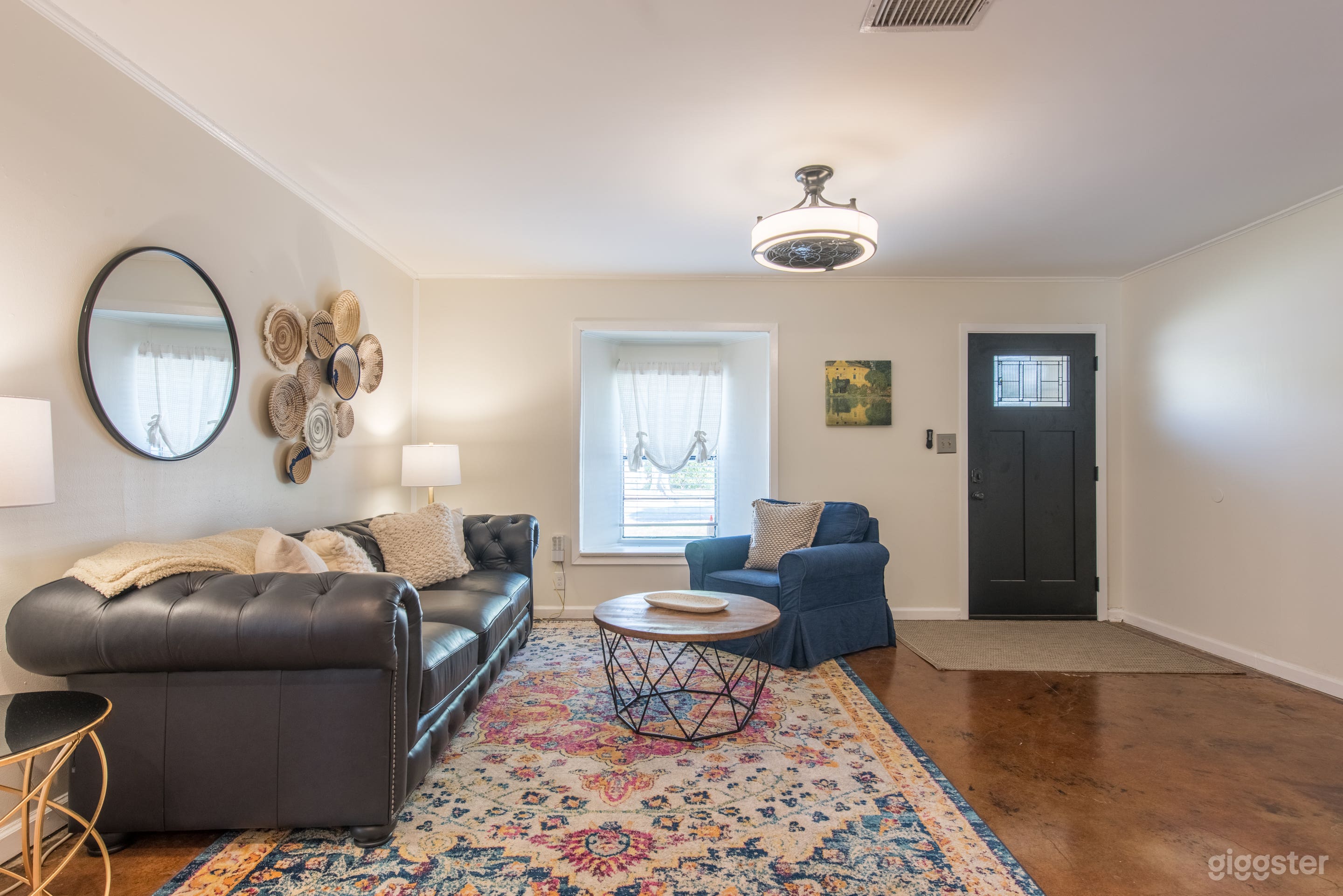 Spacious East Austin, Eclectic, Stylish, Home  Photo 2