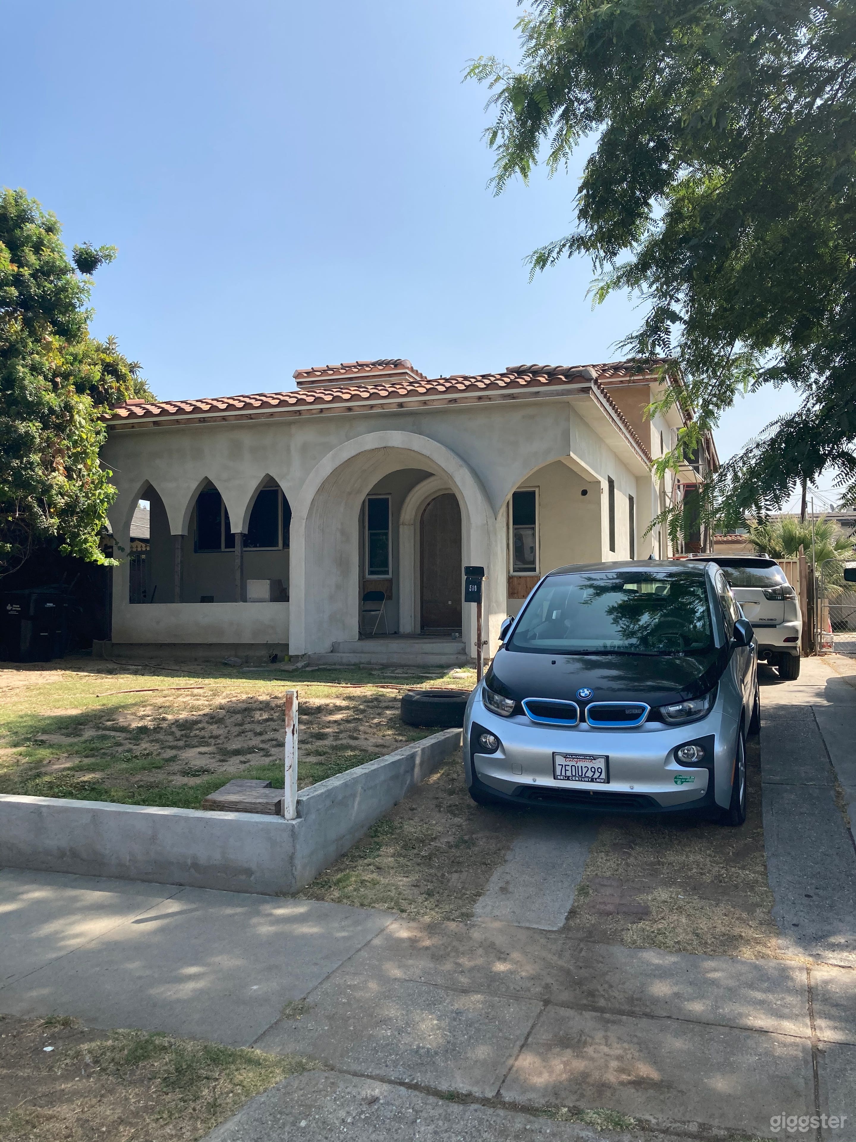 Home under construction Photo 1