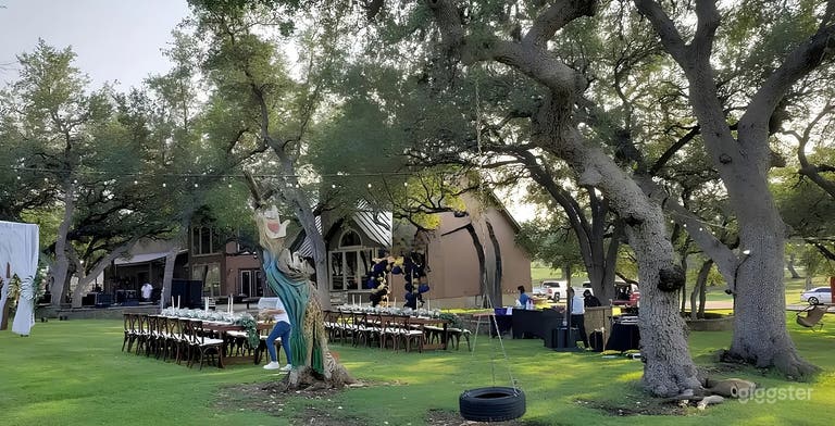 Spacious Oak-Shaded Backyard 
