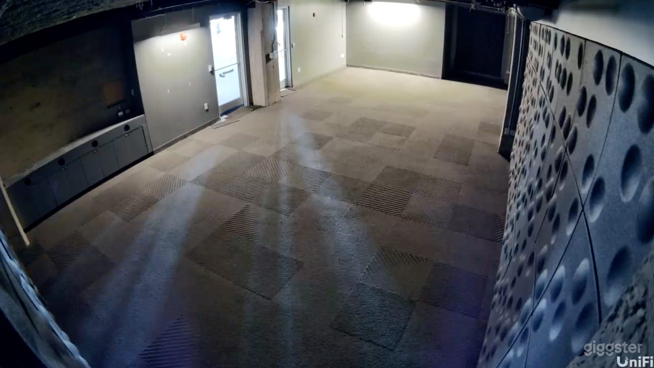 SODO Studio ready for your buildout! Photo 1