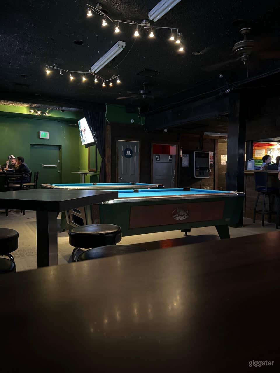 Classy Cocktail Dive Bar  Photo 2