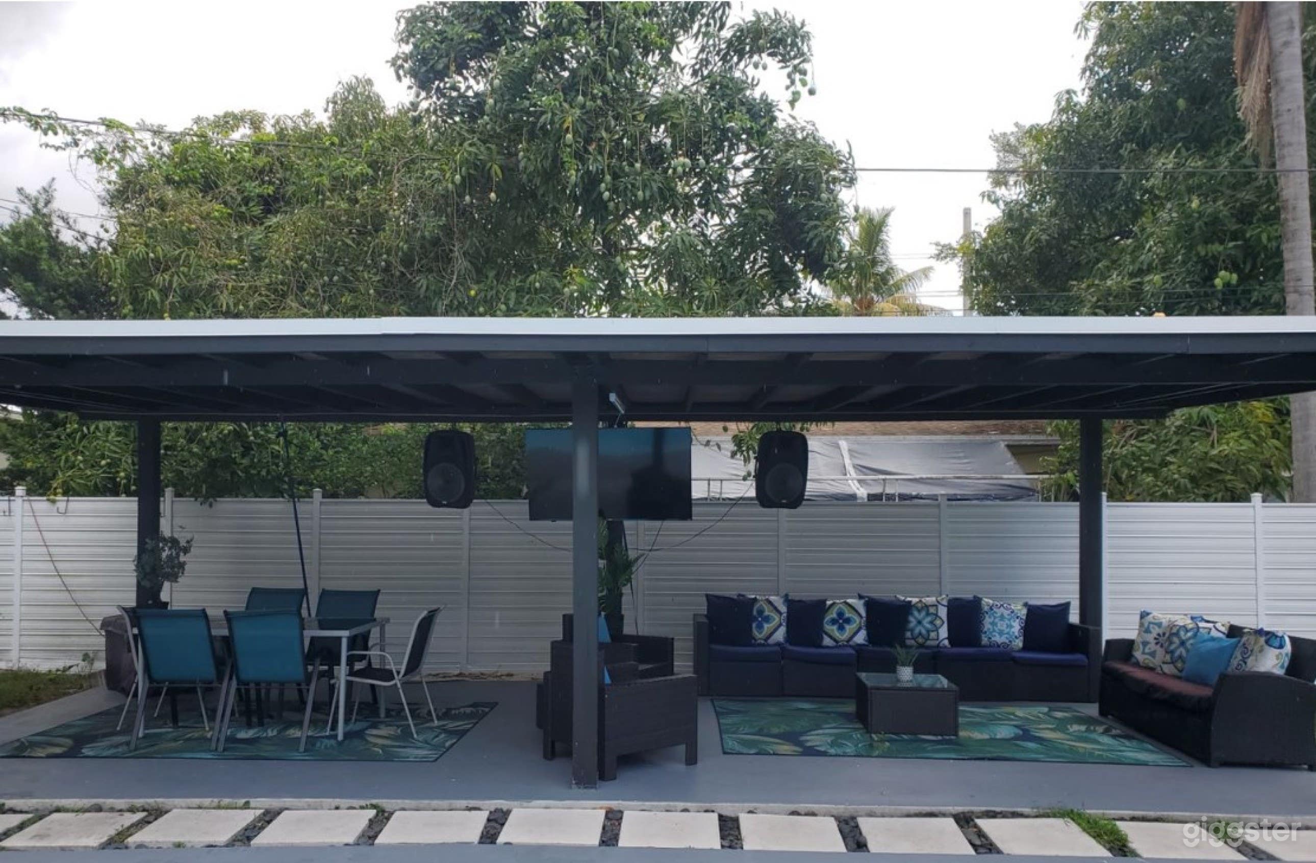  Your Private Outdoor Haven In Miami Photo 2