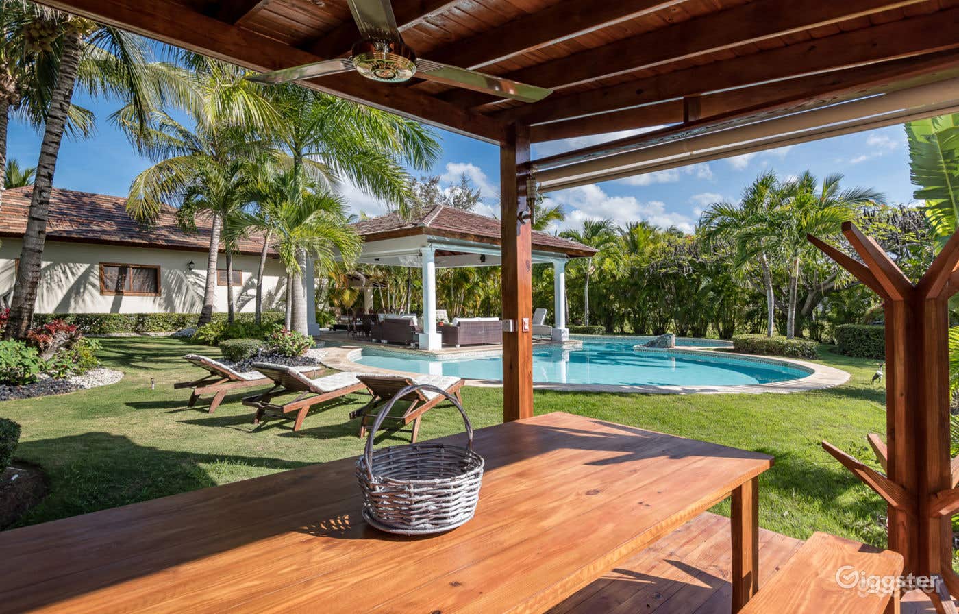 Villa Wyss - Swimming Pool Rental Photo 4