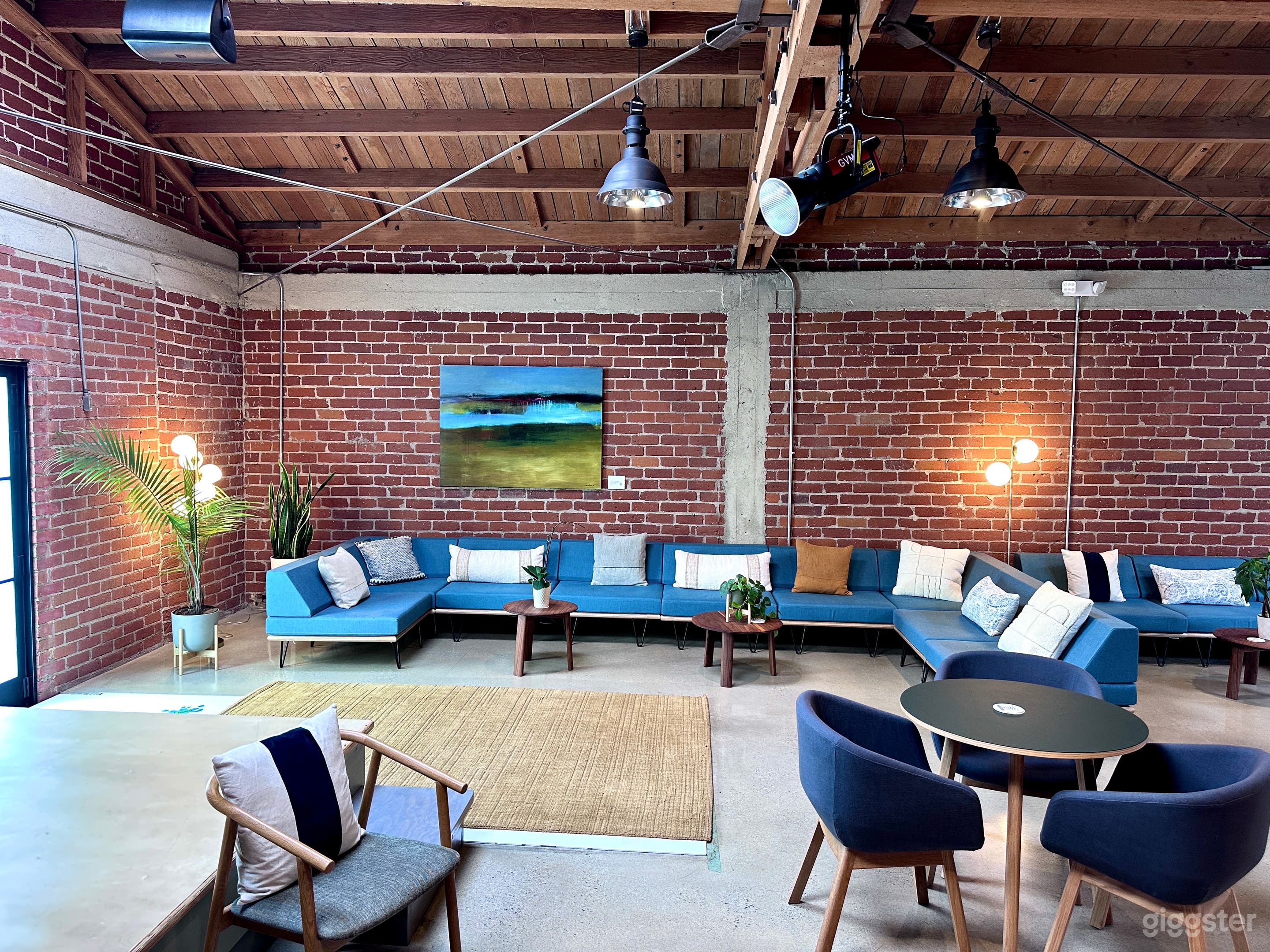 NY Industrial Loft (S) Photo 3