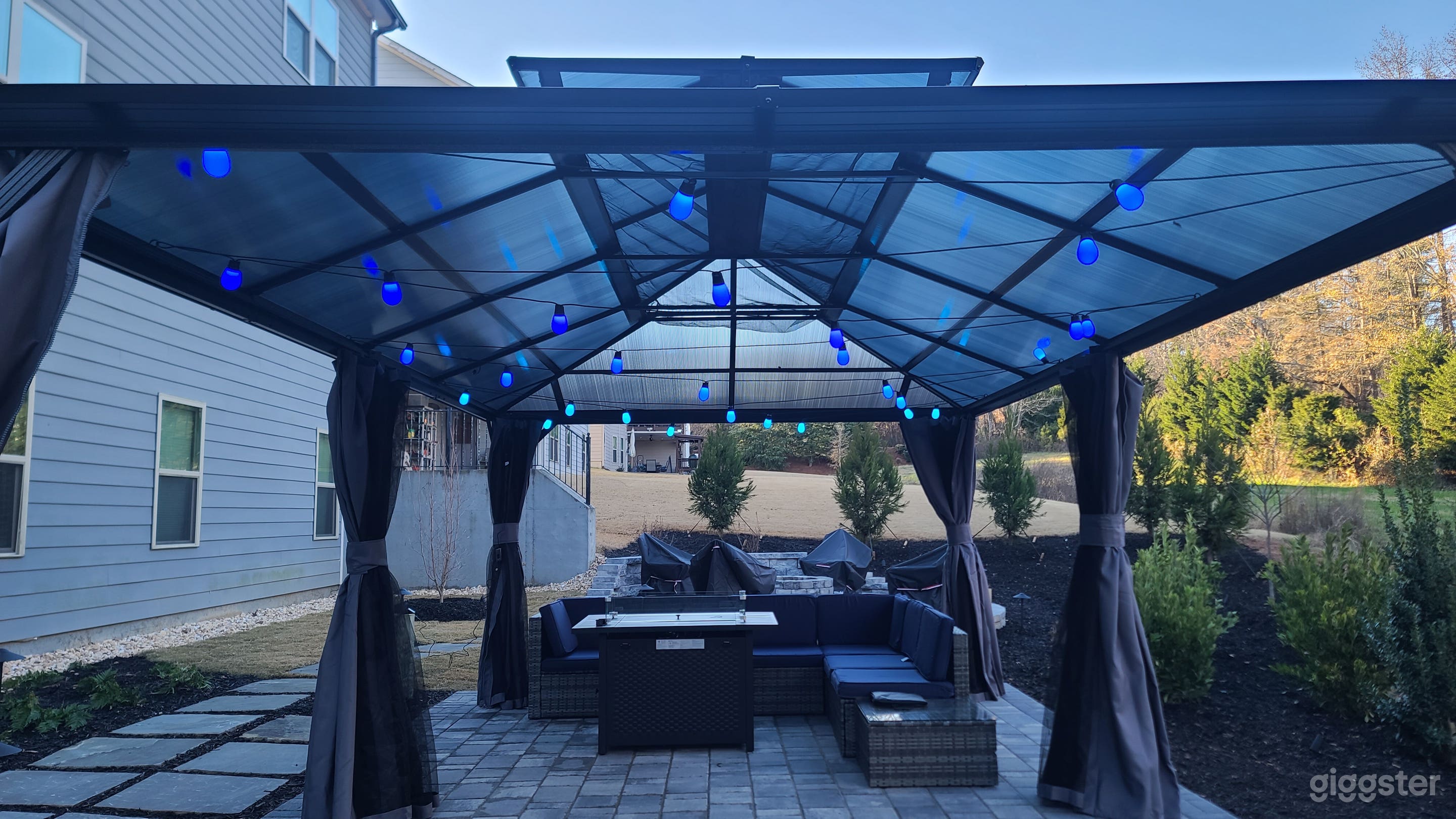 Luxurious Stunning Backyard with Gazebo Photo 1