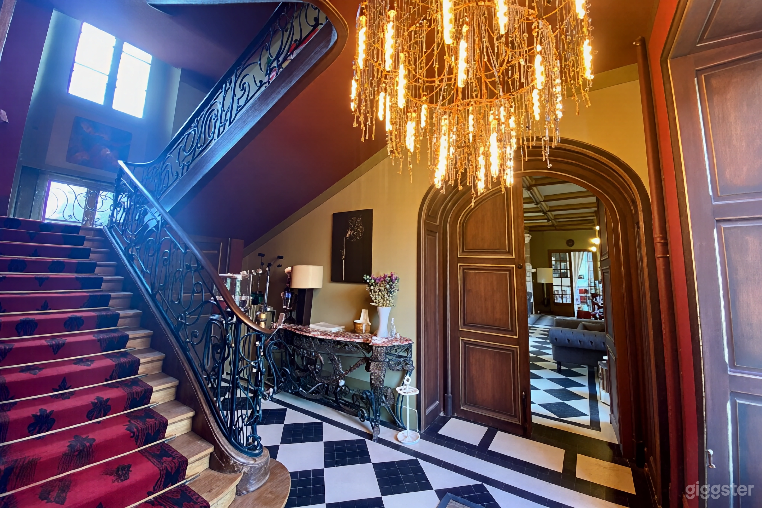 Photo de Château français historique du XVIIIᵉ siècle – Sans chambres 3