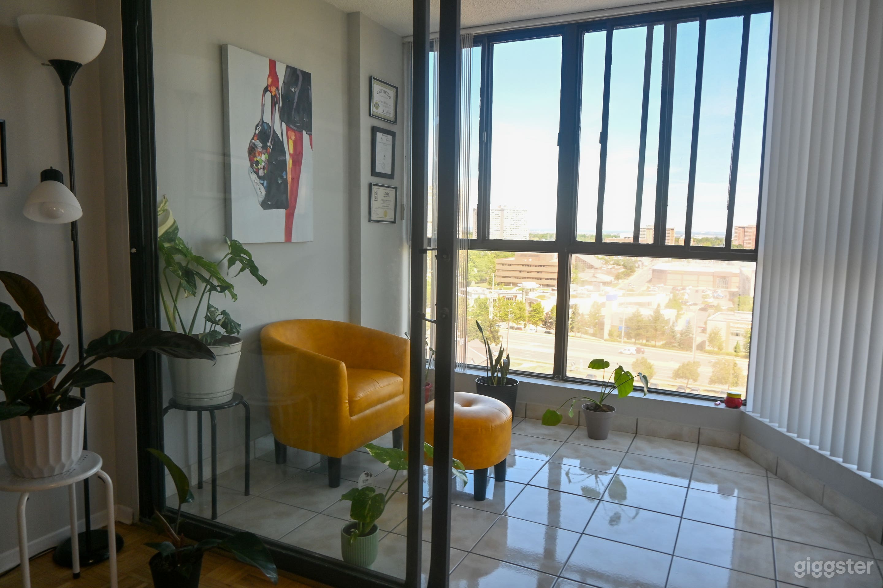 Cozy Minimal Studio – Flexible Space for Film, Photo Photo 2