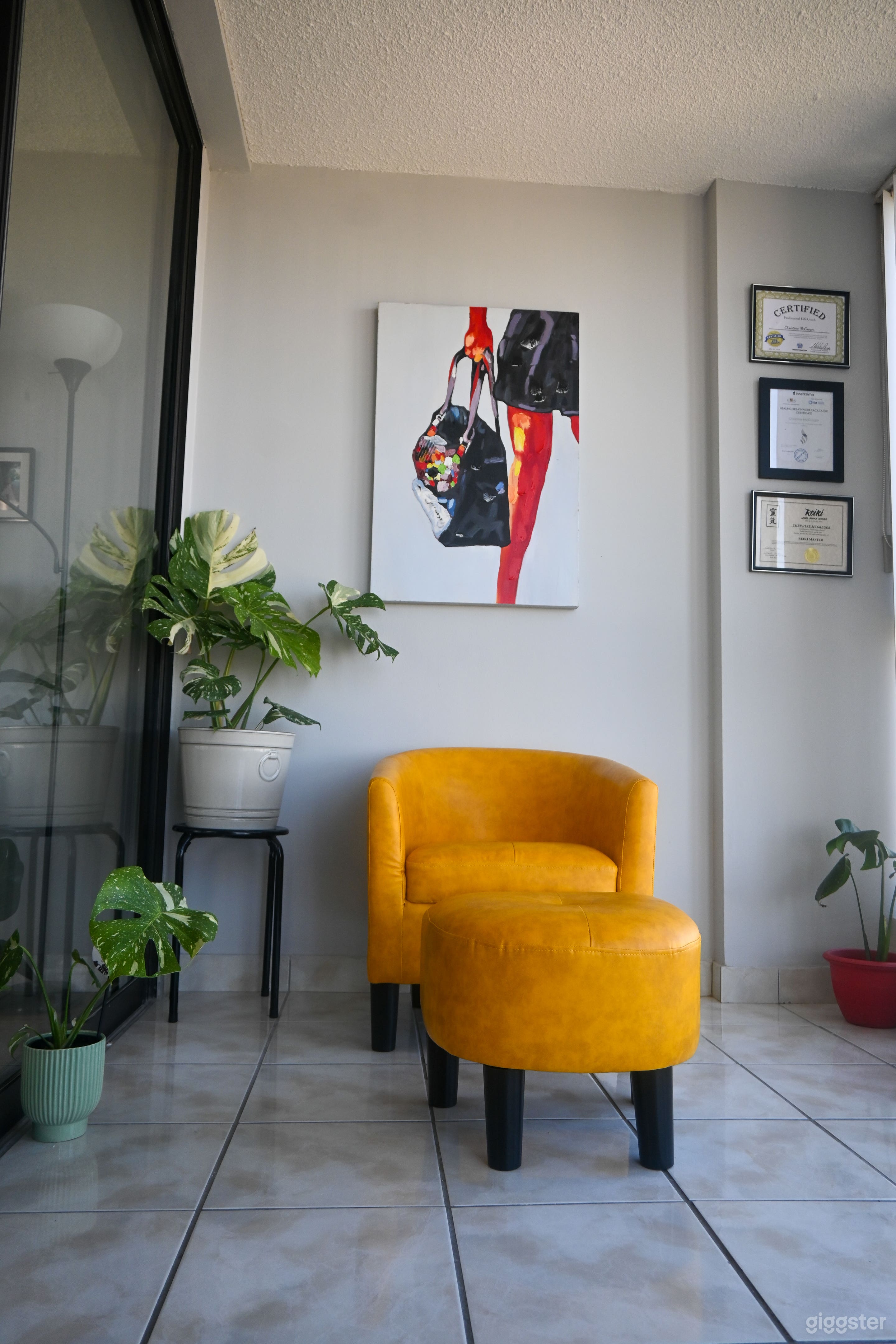 Cozy Minimal Studio – Flexible Space for Film, Photo Photo 3