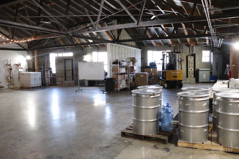  Vintage Warehouse in 1920's era brick building 