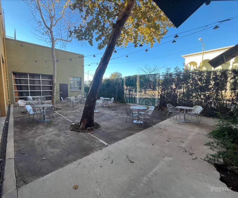  Outdoor Courtyard Event Space 