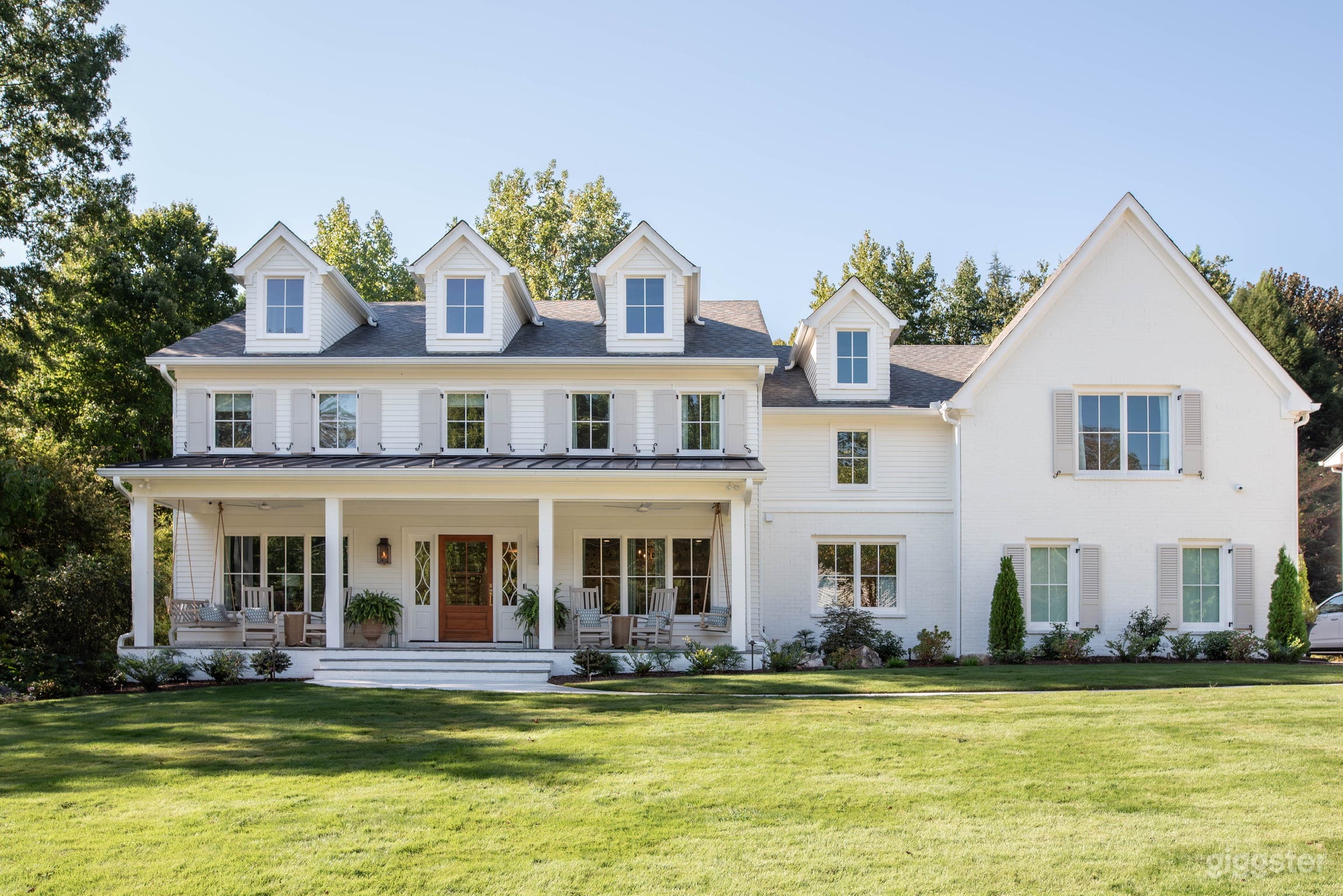 Dunwoody Renovated Southern Home Photo 1