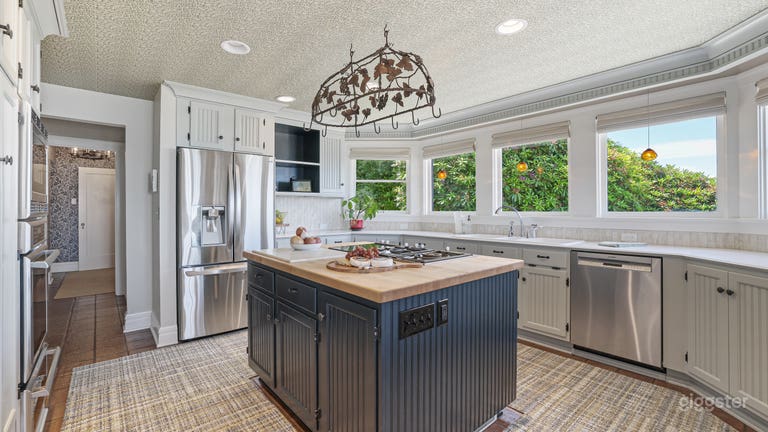  Waterfront Tudor Castle 