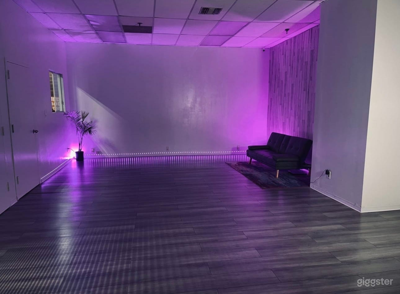 Bright Intimate Content and Event Fitness Studio Photo 4