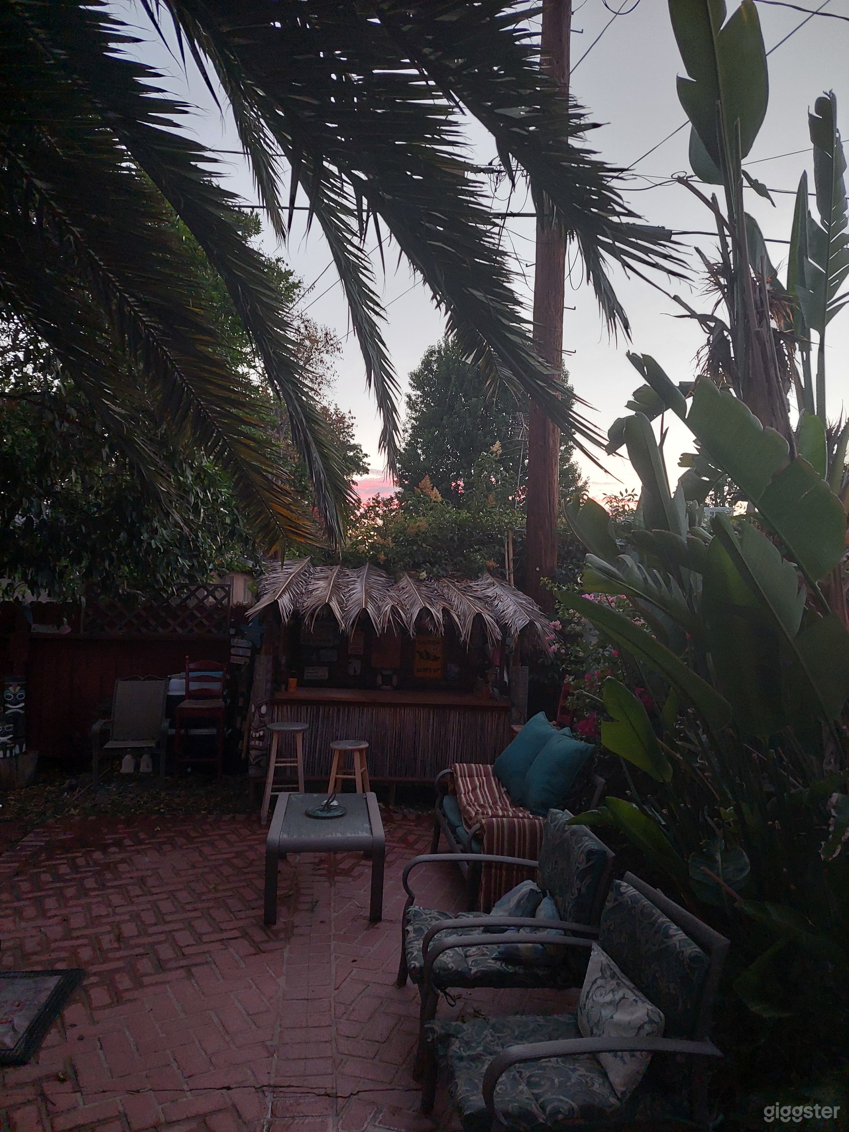 Lovely Lake Balboa Cottage big yard ready now! Photo 3