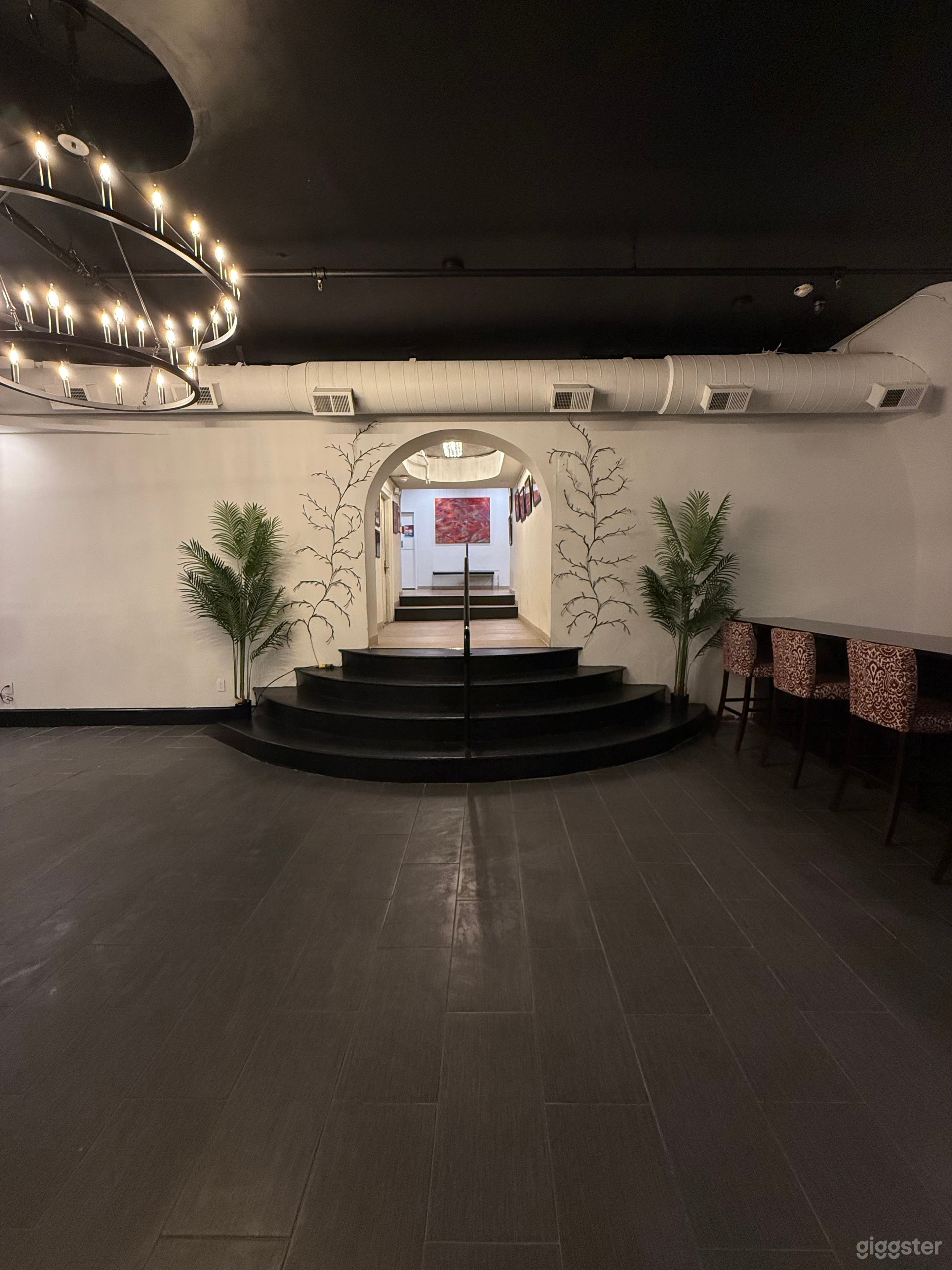 Modern Versatile Event Space Photo 3