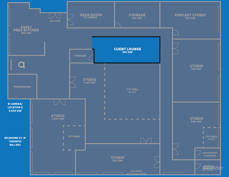  700 sq.ft. Versatile Meeting Room – Fits up to 45 Guests 