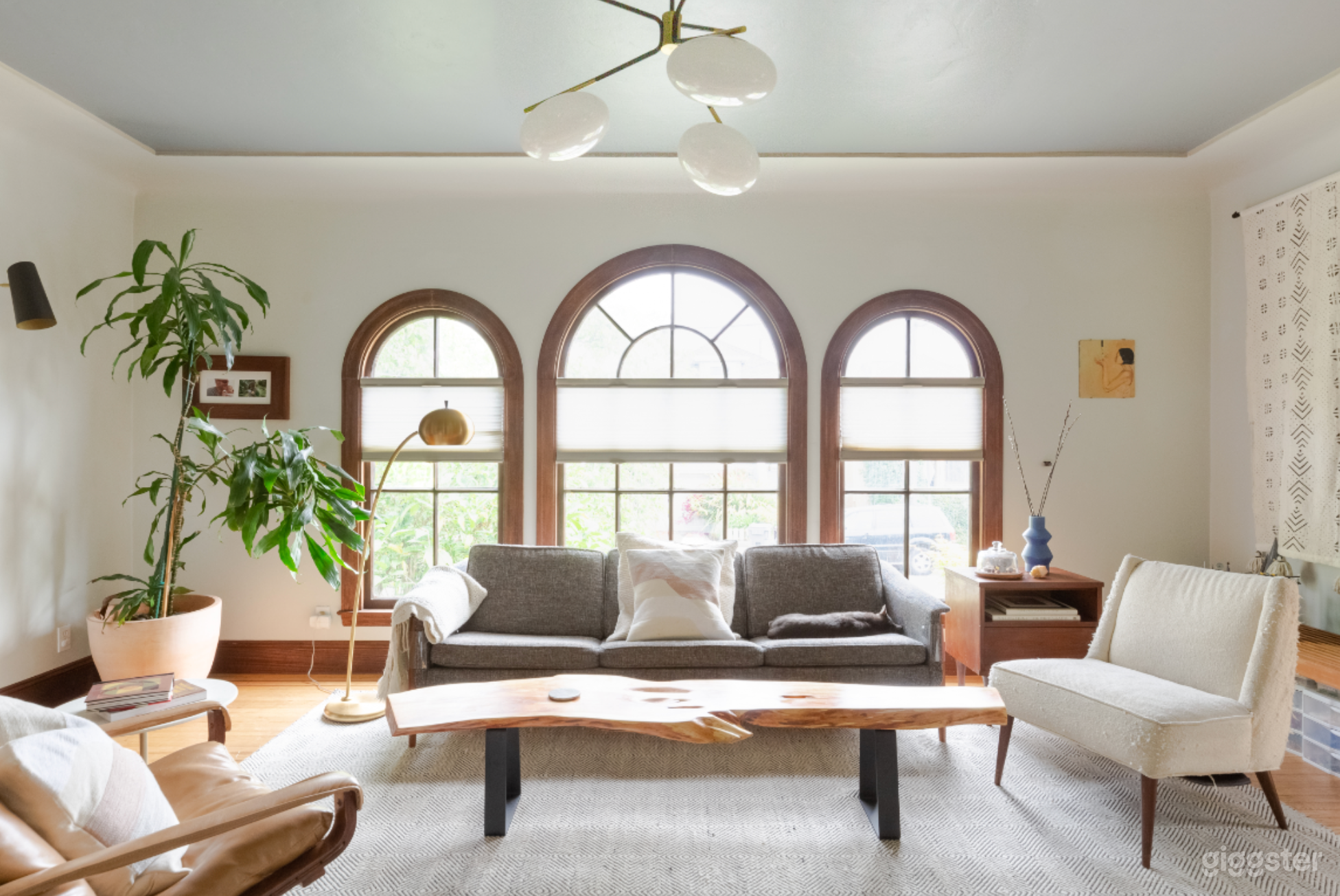 Unique Modern Craftsman Home with Amazing Lighting Photo 1