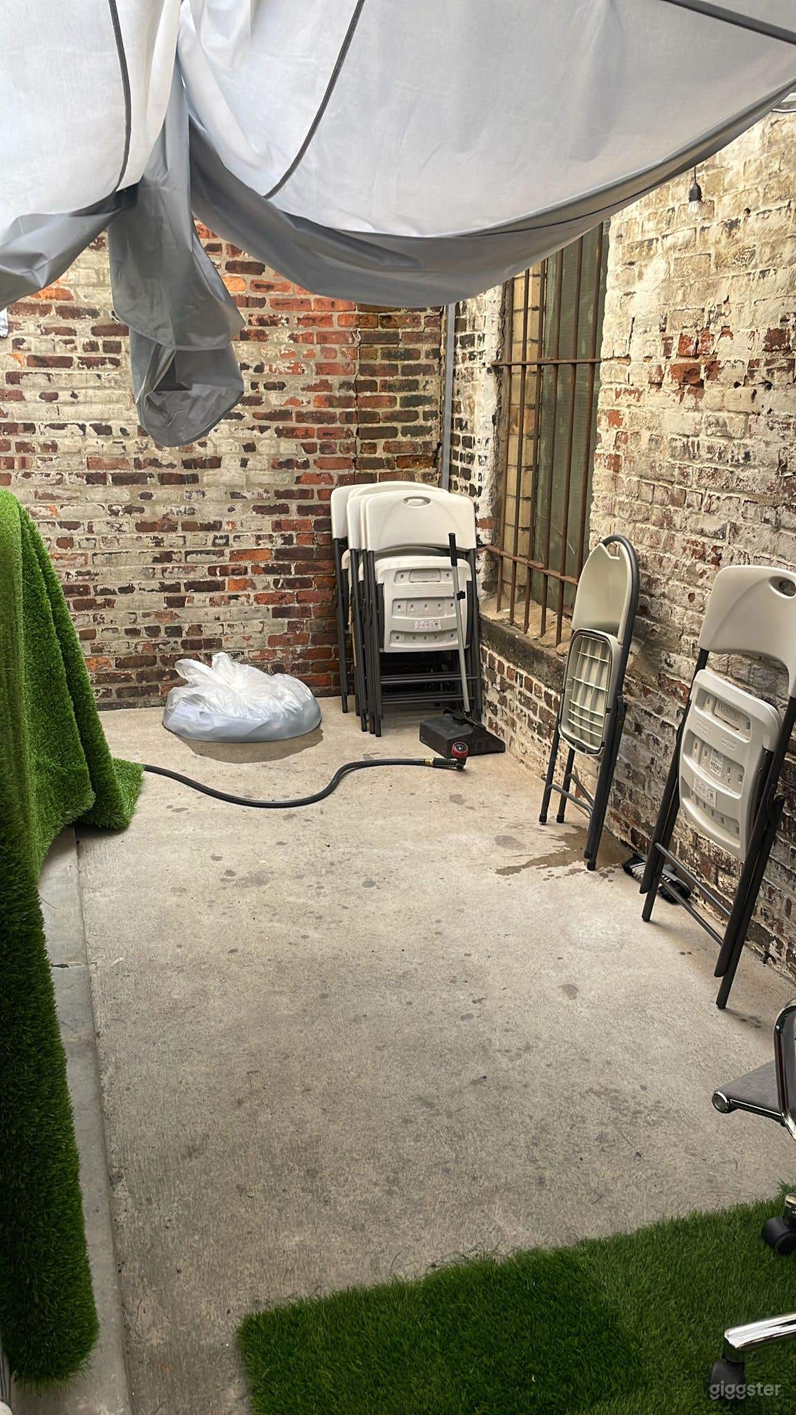 Unique Beautiful Cafe &amp; Restaurant  Photo 4