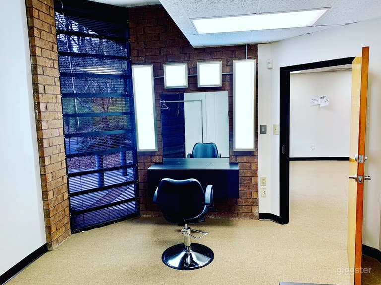  Hair &amp; Make-up 2 