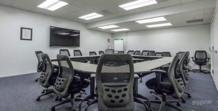  Turnkey Meeting/Training Space in Chicago 