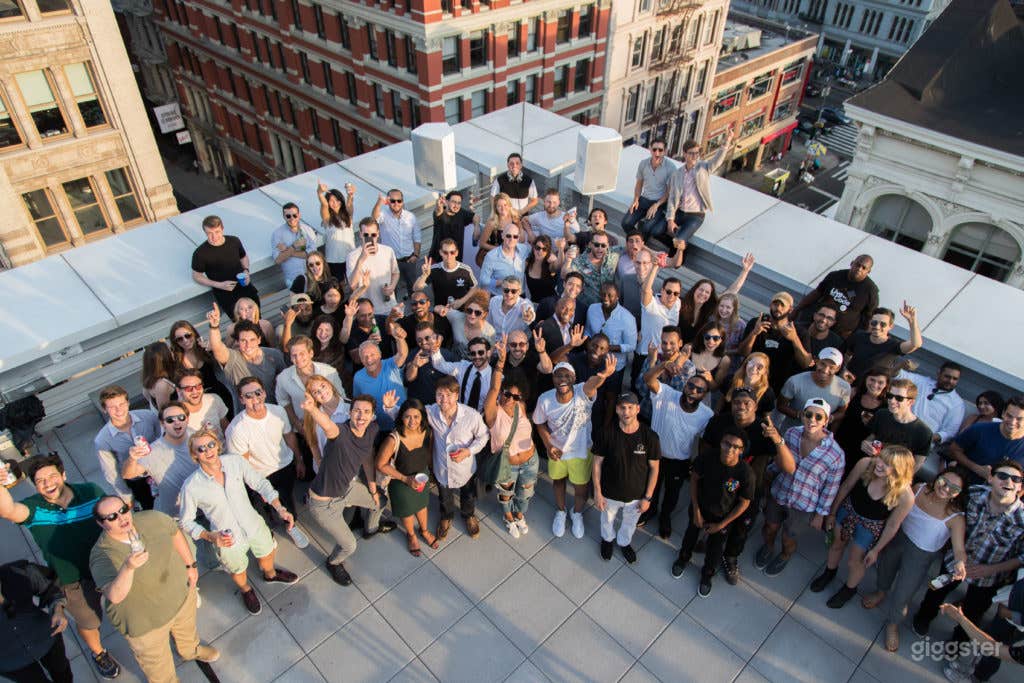 The Rooftop in New York Photo 3