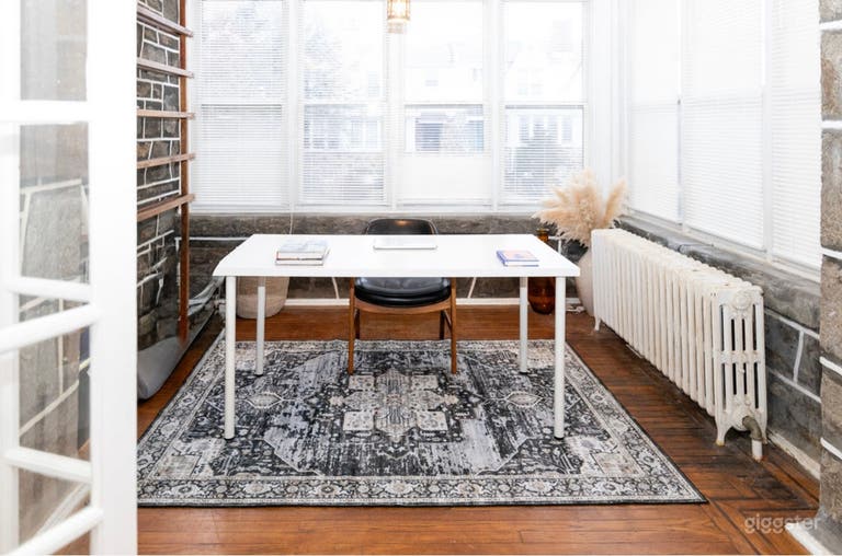  Art Home in Historic Waverly 