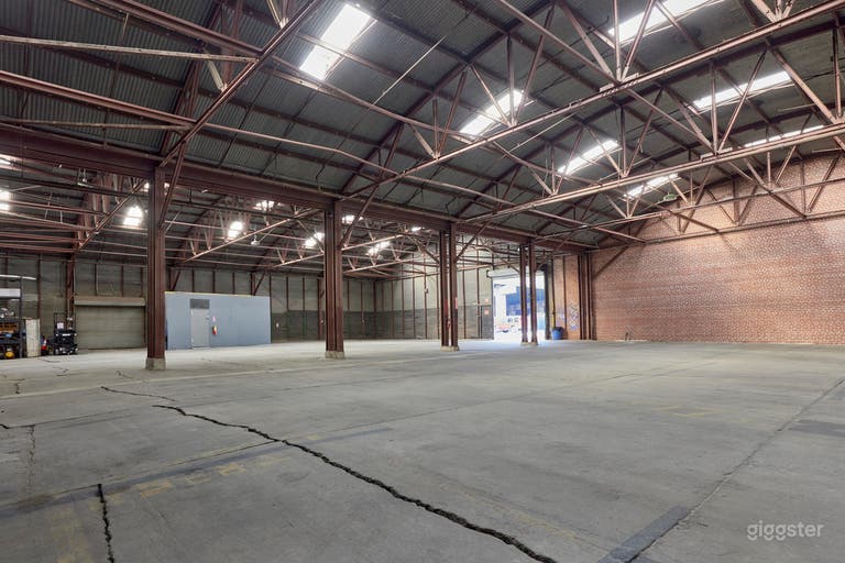  The Quonset - Industrial Warehouse Studio 