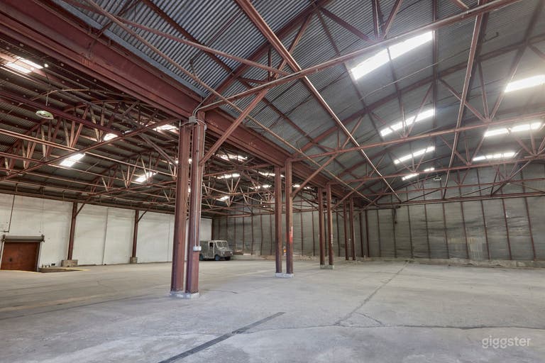  The Quonset - Industrial Warehouse Studio 