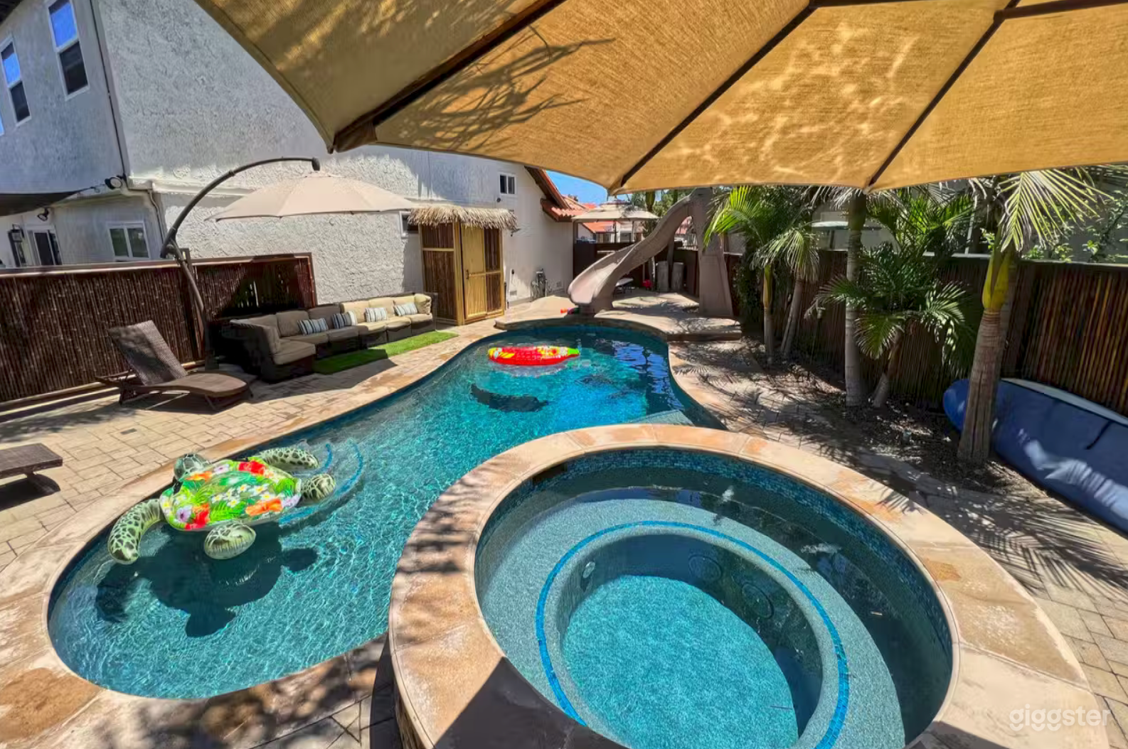 🌴Tropical Tiki Oasis LA | Pool | Slide | HotTub | Lights💦 Photo 4
