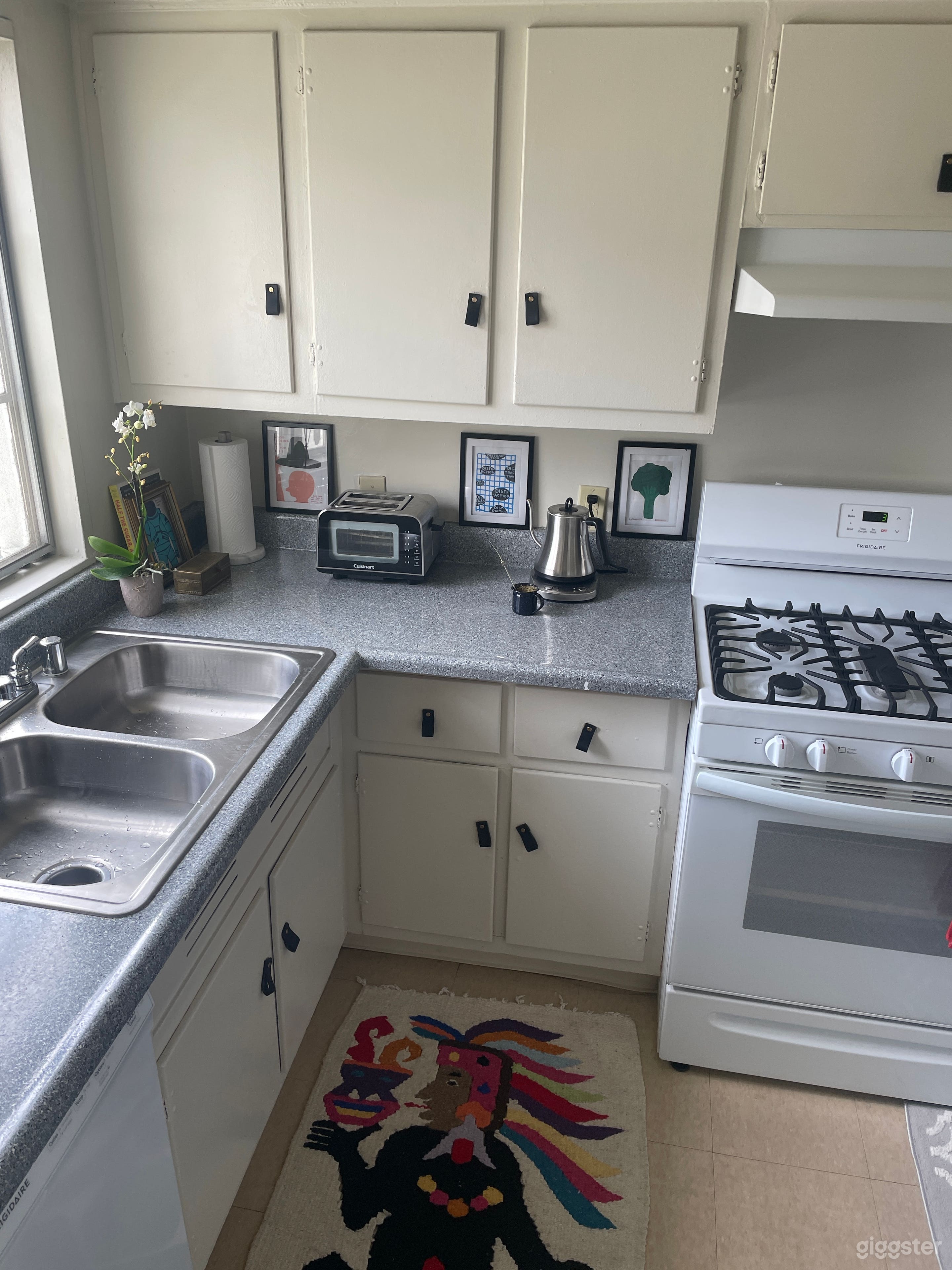 1940’s Designer stylish townhouse with garden Photo 3