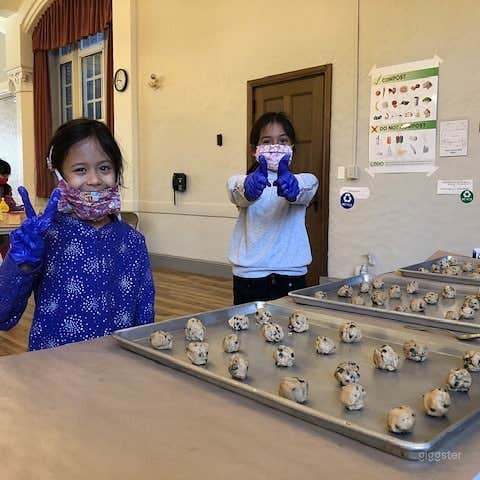  Guild Room's Kitchen 