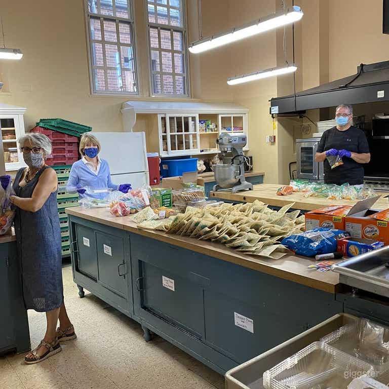  Guild Room's Kitchen 