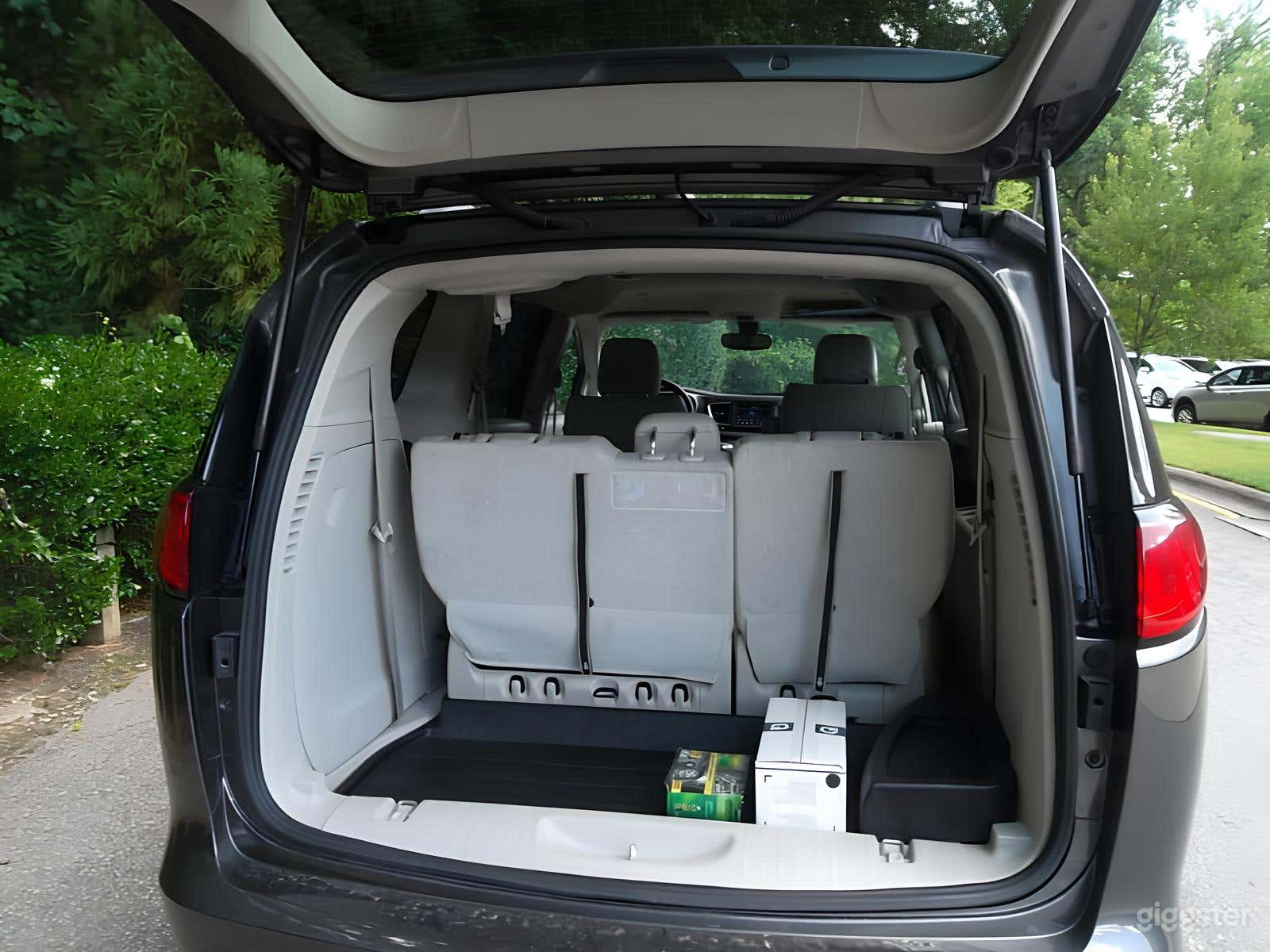 Chrysler Voyager Minivan 65 67 Photo 4